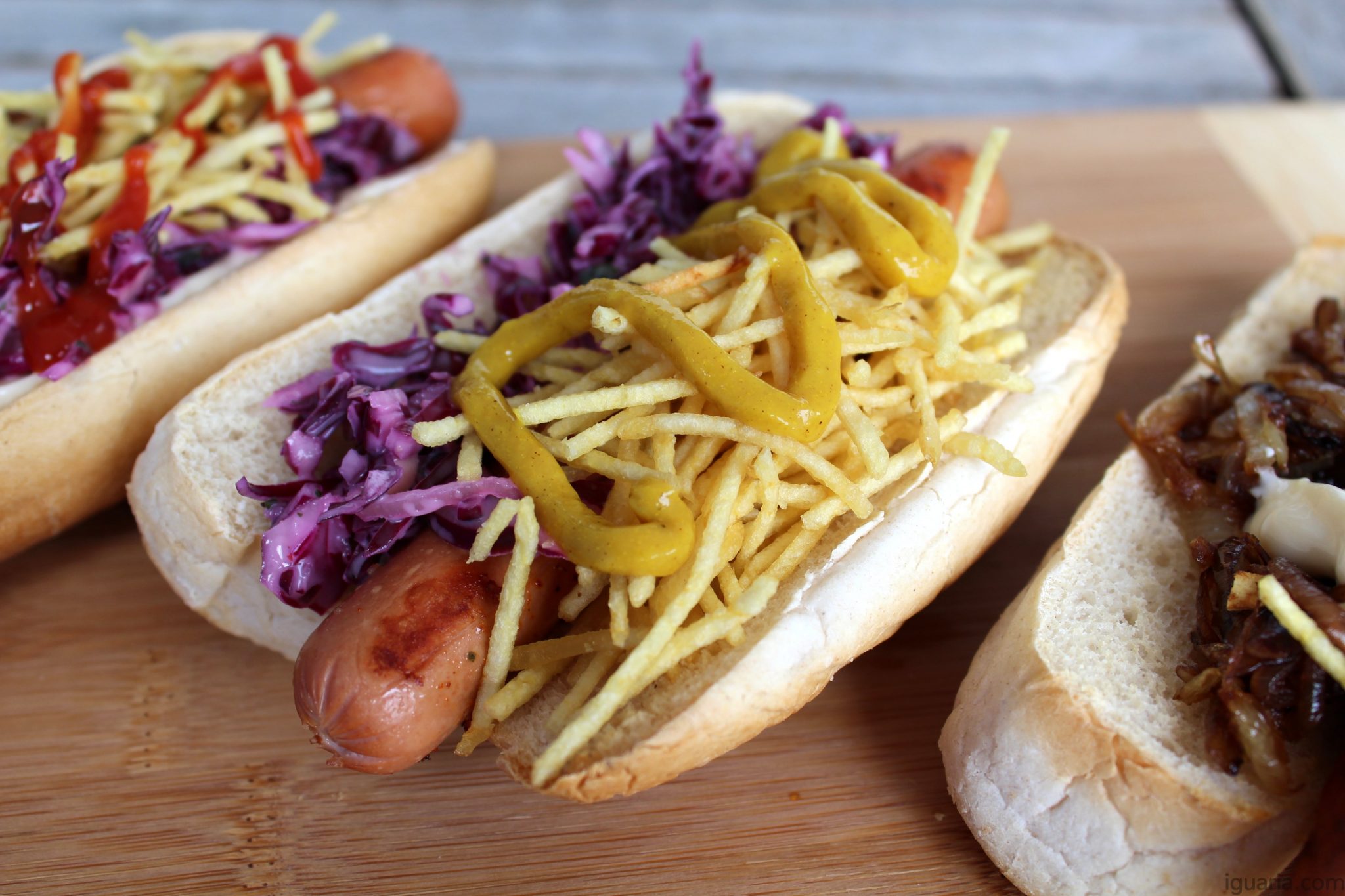 Cachorros Cebola Caramelizada E Salada De Couve Iguaria Receita