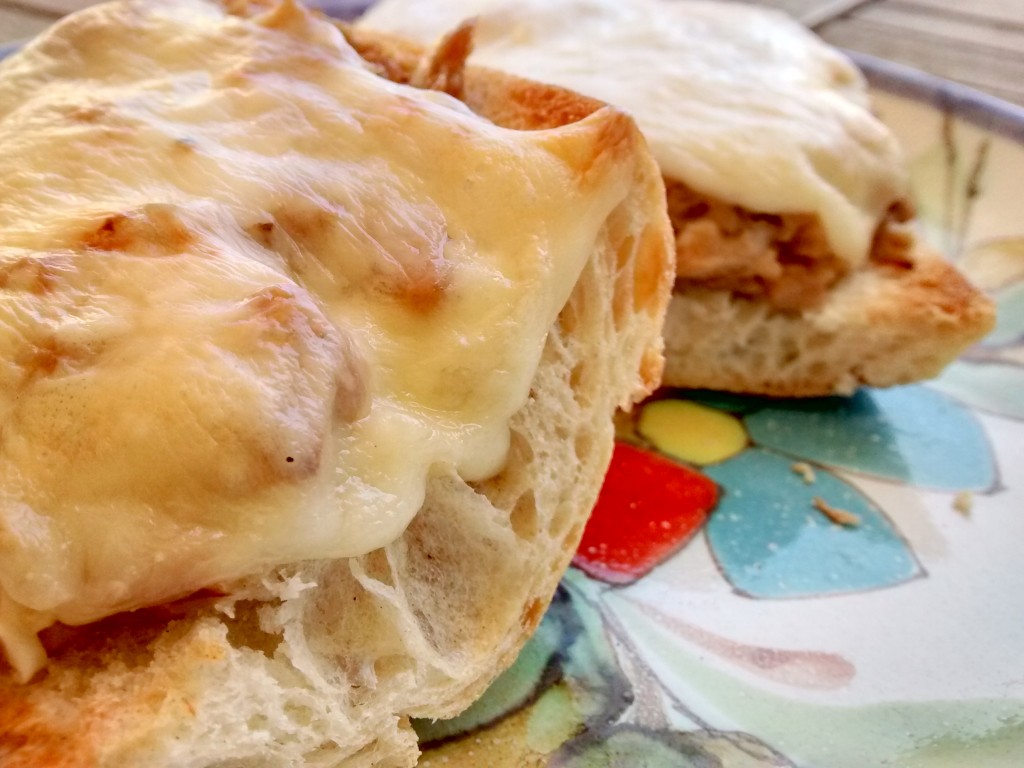 Sandes de Atum Gratinada Iguaria Receita e Culinária