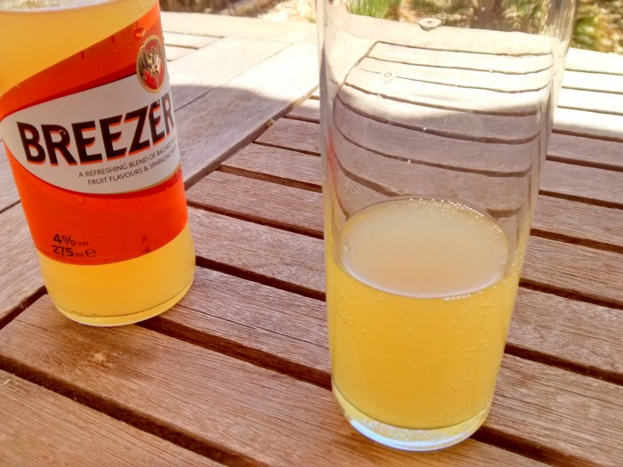 Breezer-Laranja-Bebida